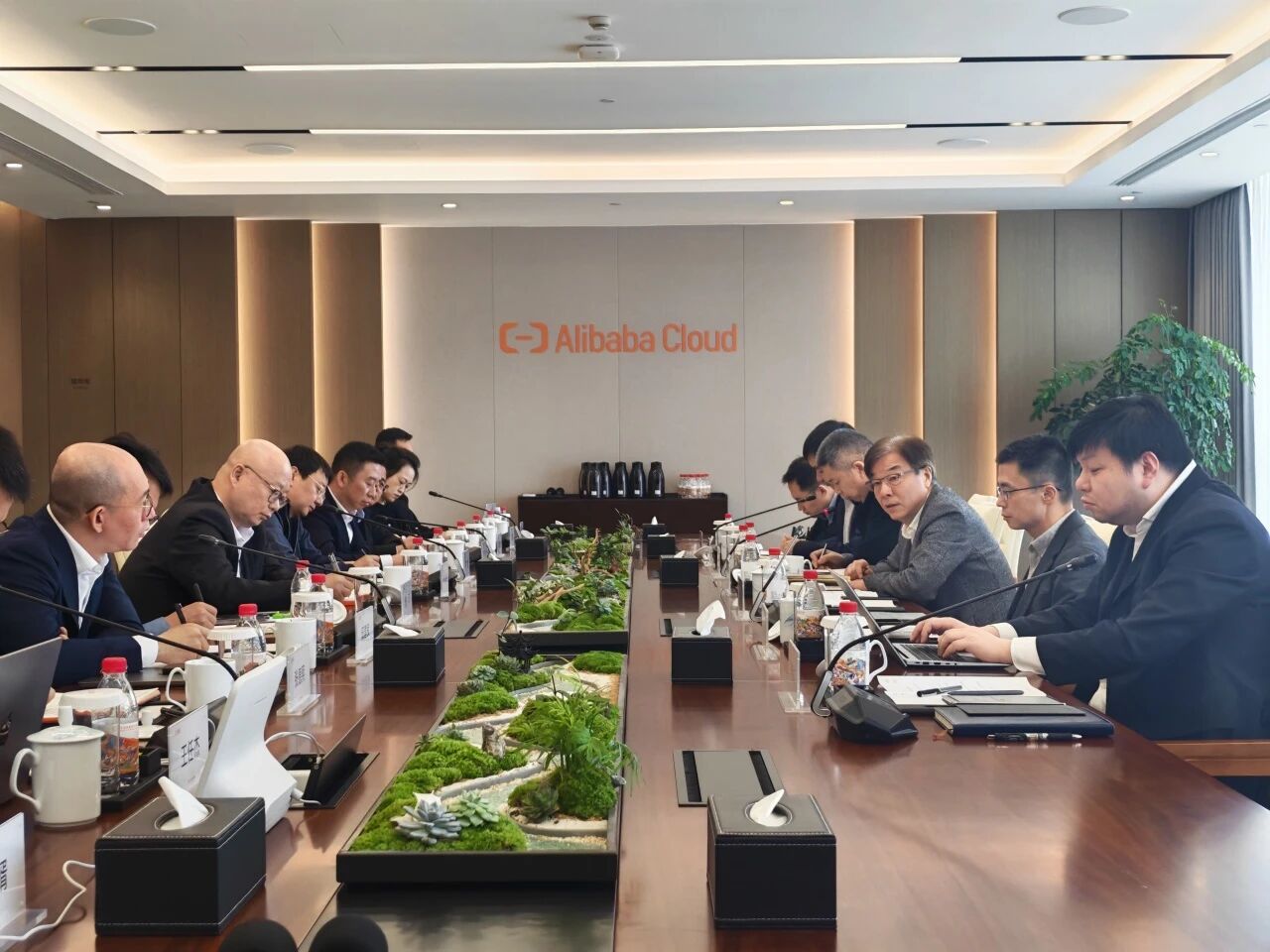 e97a69308f9142b98f5ea0545ee3ae5a